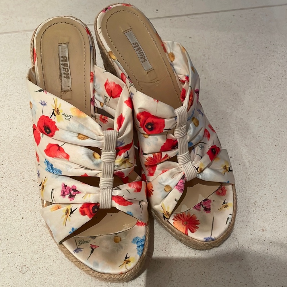 Beautiful floral Geox shoes. In worn condition.  Still looks great!